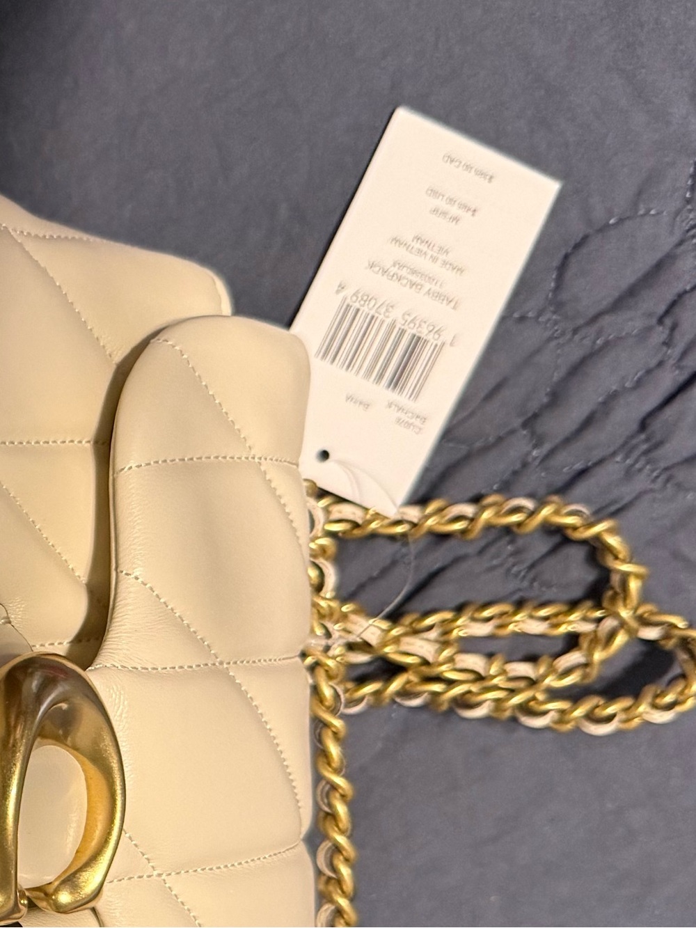 New With Tags 🎉Coach Cream Quilted Leather Backpack with Gold Chain Straps🎉 - Picture 4 of 9